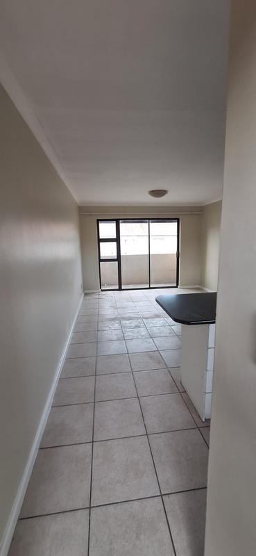 To Let 2 Bedroom Property for Rent in Guldenland Western Cape